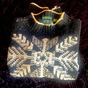 Vintage hand knit wool sweater size L